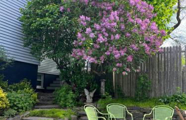 Peaceful Oasis on Munjoy Hill 2nd flr 3BR parking - Foto 45