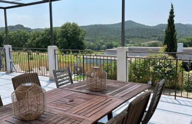 Vacation home with a private pool in Puyméras - Foto 27