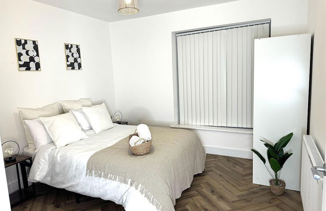 Birmingham City 2 Bedroom Apartment - Free Parking - Foto 2