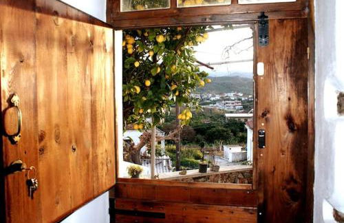 Afrodite's House-Restaurated Oil Factory - Photo 26