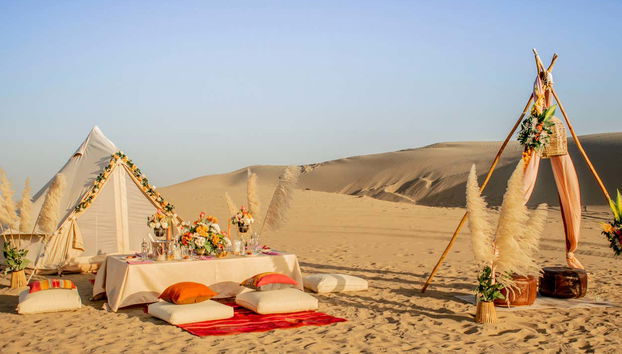 Pique-nique dans le désert d'Ica