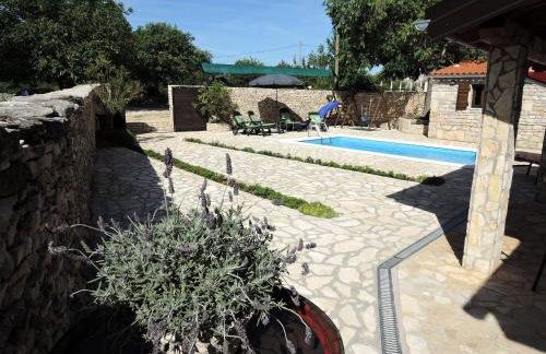 Family friendly house with a swimming pool Gluici, Krka - 11337 - Foto 14