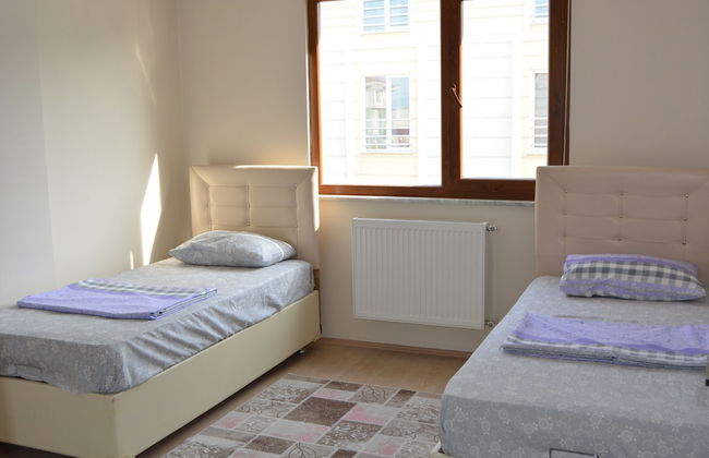 Günaydın Airport Apartment - Photo 5