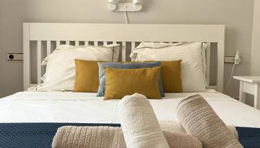 CasaDeLeon - CostaDelSol Vacations & Remote Work - Photo 5