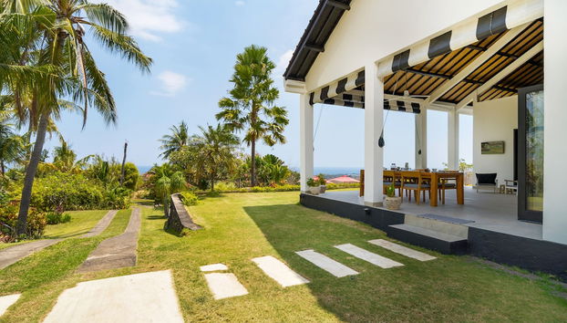 Entrada (vista interior)