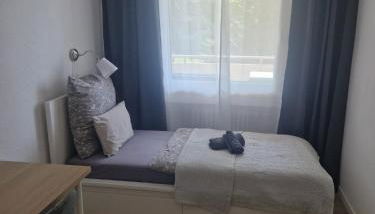 Paula - für Monteure, Familien und Durchreisende 3 Zimmer 5 Betten - Foto 4, towels