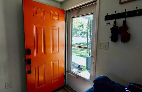 White Picket Fence - EV Charger! - Foto 38