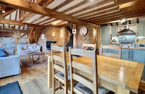 The Old Tractor Shed by inspirestays-com - Foto 5