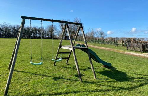 3 self-contained gites with pool and games room - Foto 11