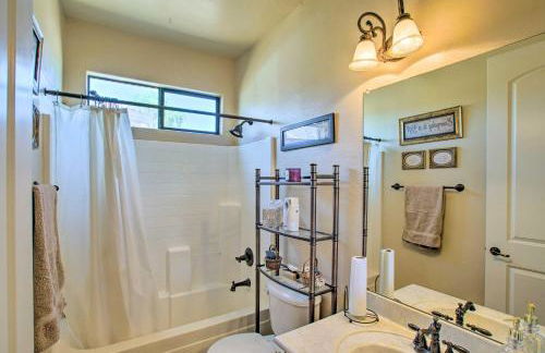 Near Golf Casita with Patio 10 Mi to Dtwn Phoenix! - Foto 16