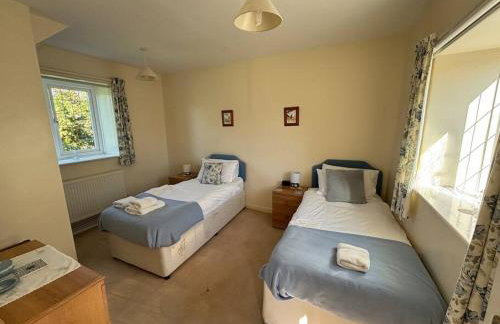 Upside Down Cottage - Foto 3