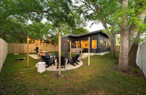 New-Dog Friendly,Hot Tub, Fire-pit, 1 mile to DTWN - Foto 47