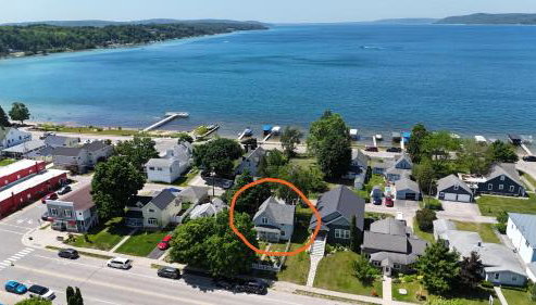 Centennial House - Great Location with Lakeview! - Foto 4