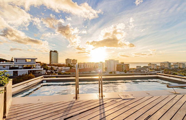 Modern Apartment w Rooftop Deck Scholtz Penthouse - Foto 1