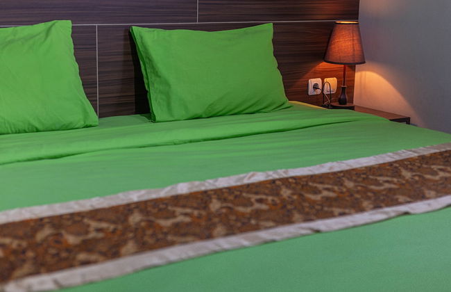 Hotel D'Madinah Inn - Gentan - Foto 19