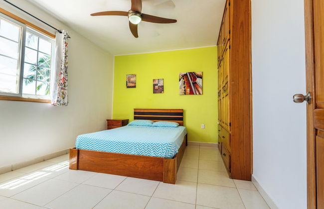 Kevin Condos - Foto 2