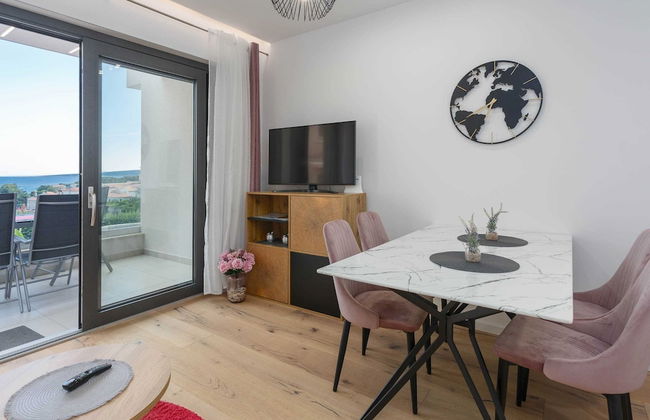 Luxury Beachfront Krk Apartments With Terrace - Photo 10