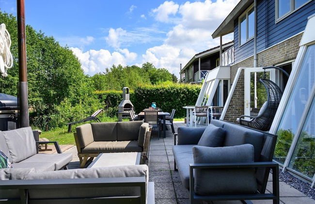 House in Vlagtwedde With Sauna and Hot Tub - Photo 27