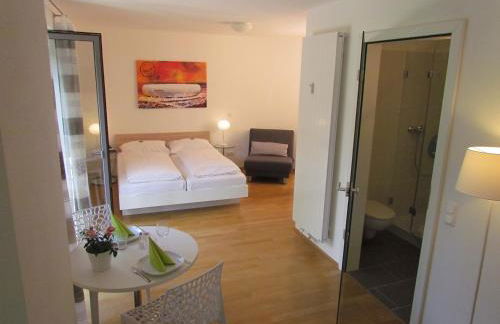 AMENITY-Garden-Apartments - Photo 36