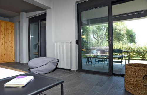 Elia Seafront Villa - Photo 44