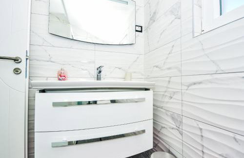 Apartment Zubčić-2 by Interhome - Foto 16