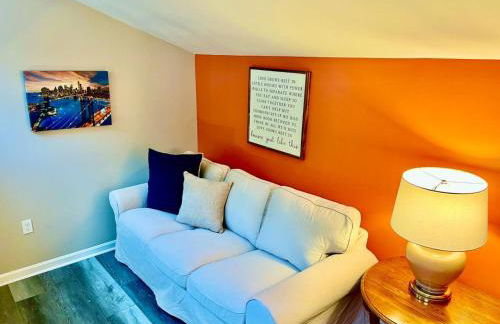 London Towne Bungalow Wloft - Walk To The Beach! - Foto 19