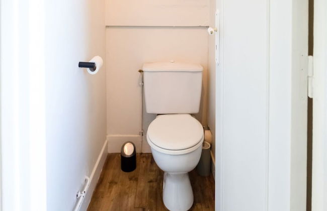 Holiday Home With Pool in Coubjours - Photo 16