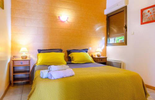 Ecolodge - Calme - Piscine privée - vue nature - Foto 7