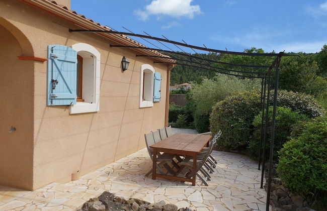 Villa With Heated Pool, Jacuzzi, Sports Field and Stunning Views - Photo 43