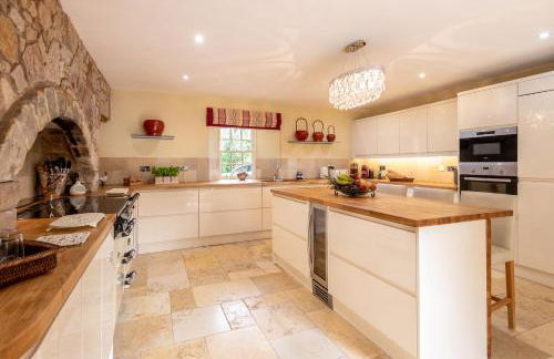 The Old Millhouse - Luxury Retreat with Sauna, Cold Plunge, Yoga & Swim SPA - Photo 29