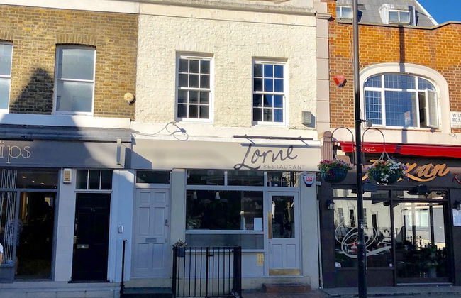 Stylish Maisonette and studio in Victoria - Foto 49