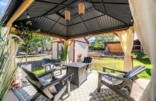 3 BR l Quiet Home with Gazebo l 5 min Medical center l Work room - Photo 12