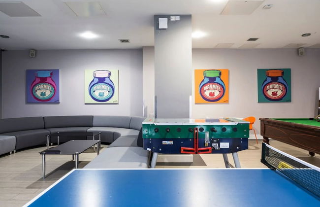 Student Only Dashwood Studios - Foto 12