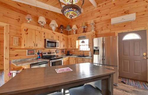 Bring a Pet Peaceful Frenchburg Cabin on 1 Acre - Foto 8