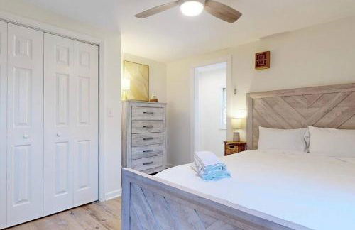 Charming 3 bedroom Beach Front Cottage - Foto 9