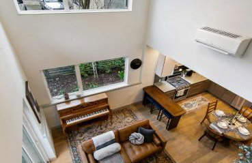 Lake & City View Modern Retreat w AC - Photo 12