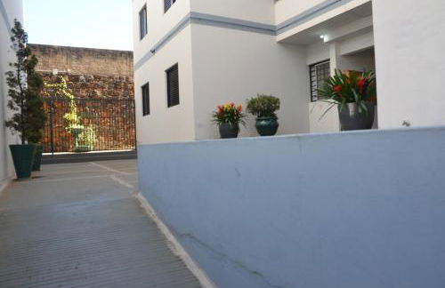 Apto 2 dormitórios 1 banheiro 1 vaga descoberta - Foto 8