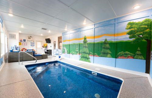 Smoky Bear Splash Top Rated Private Pool Cabin with Hot Tub, Mtn Views, Arcade Games, Excellent Location - Foto 27