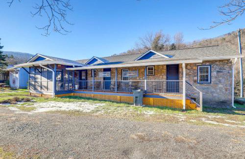 2 Blocks to Appalachian Trail! Couples Retreat - Foto 21