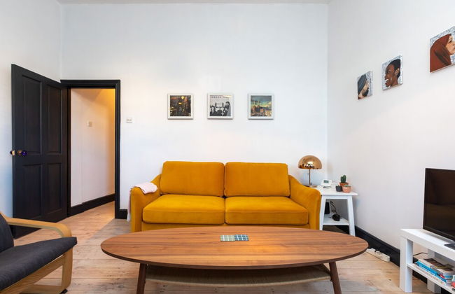 Serene and Spacious 1 Bedroom Garden Flat in Clapton - Foto 29