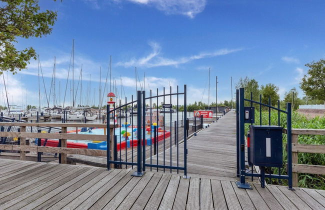 Luxury Houseboat in Volendam Marina - Foto 37