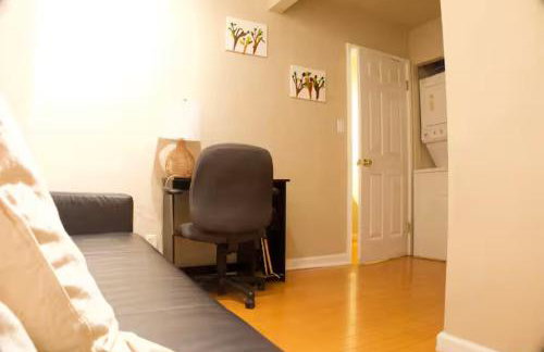 Cozy Condo In Prime Location next to the marina - Photo 6