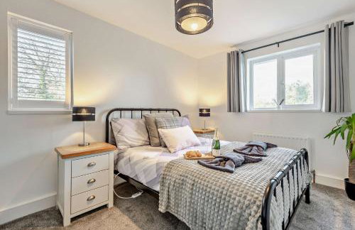 Rockford Cottage 3 Bed Modern New Forest House with Garden - Foto 2