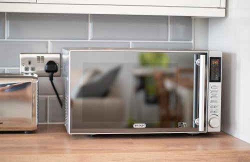 Stunning 2 bed Seaside Apartment With Sea Views - Foto 67