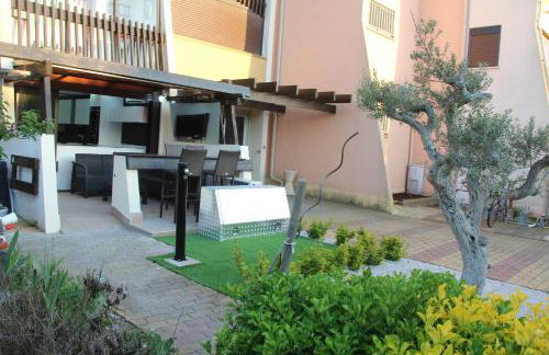 Rez de jardin OU ascenseur 4 ieme PISCINE -WIFI-Dans le Village naturiste holidaysochic - Photo 15
