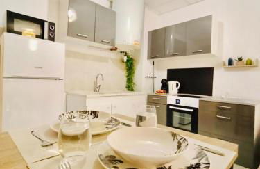 Savana Lodge, Wi-Fi, Parking Privé et Calme, Sortie 12 ChanaS - Foto 21