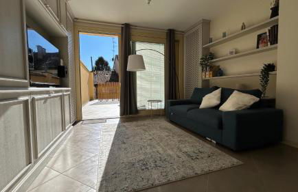 Blue Roof - Photo 19