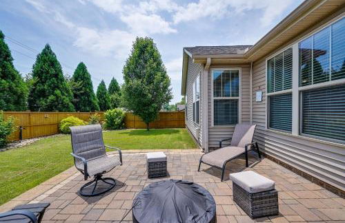 Cozy South Carolina Retreat with Patio and Fireplace! - Foto 1