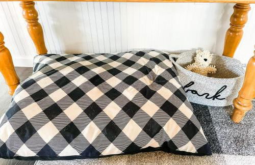 Sparkling Saratoga 3BR home near Track and SPAC Dogs - Foto 30