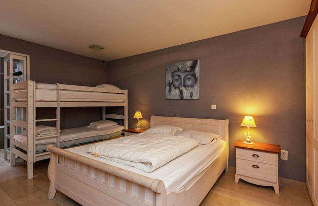 Villa Stay With Pool & Sauna - Foto 5